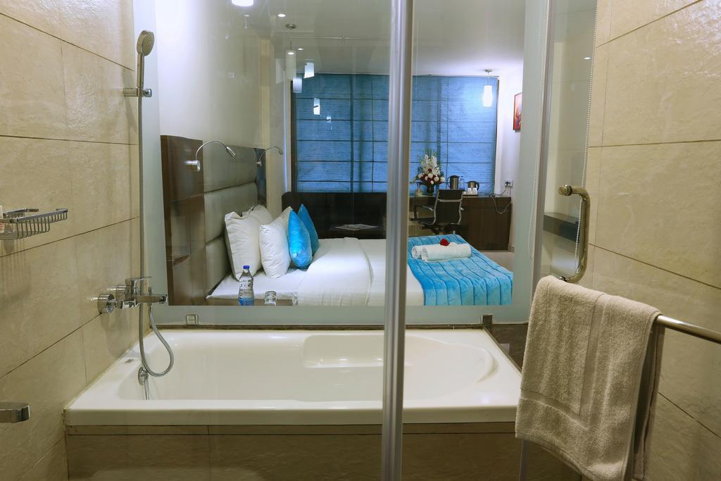 Sunbeam Premium Hotel Zirakpur Luaran gambar