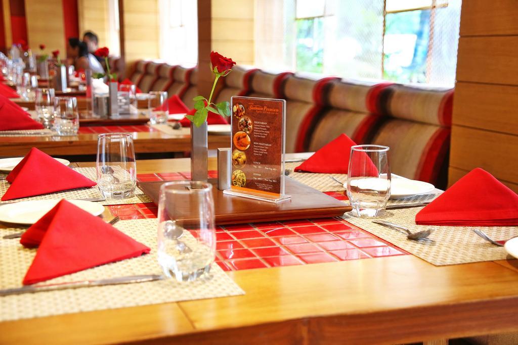 Sunbeam Premium Hotel Zirakpur Luaran gambar